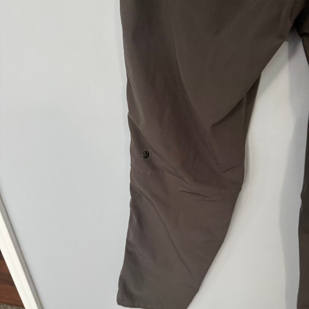 Lululemon Men's Dark Taupe Gray Brown 5 Pocket Pants Size 36 Button Fly Ripstop - Picture 7 of 7